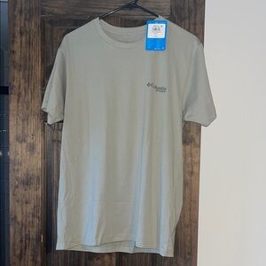 Columbia Men's Light Blue-Gray Short Sleeve Tee